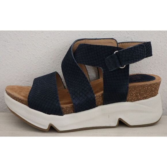 Söfft Women's Sz 6.5M Navy Snake Print Nubuck Charday Strappy Wedge Sandals $130 - Picture 7 of 8